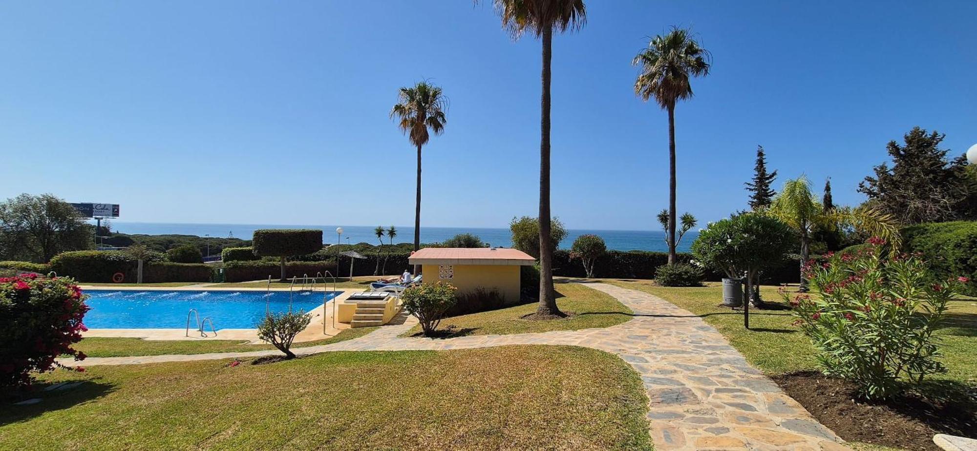 En Zona Cabopino Apartamento
