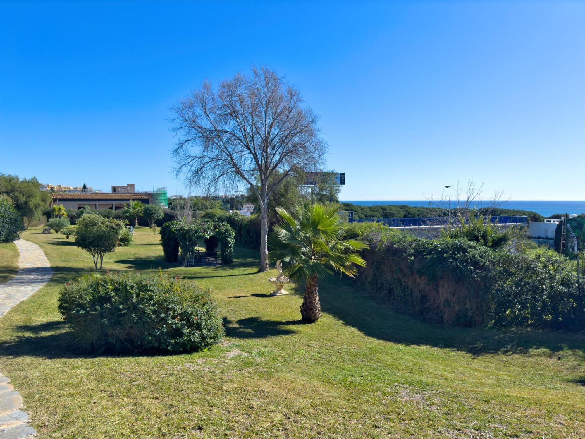 Apartamento En Zona Cabopino *
