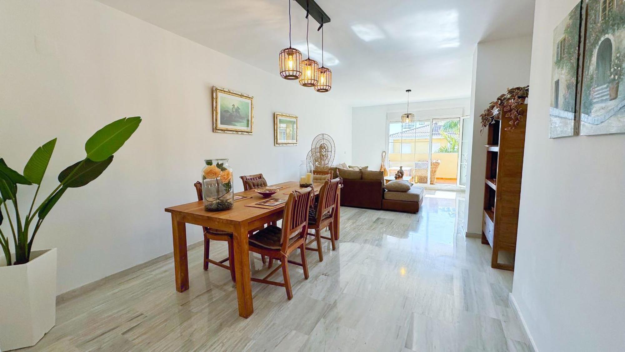 En Zona Cabopino Apartment Marbella